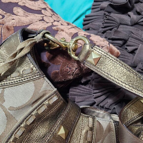 ULTRA RARE Vintage Coach Y2k Studded Hamptons Hobo Shoulder Bag Purse - Picture 3 of 8